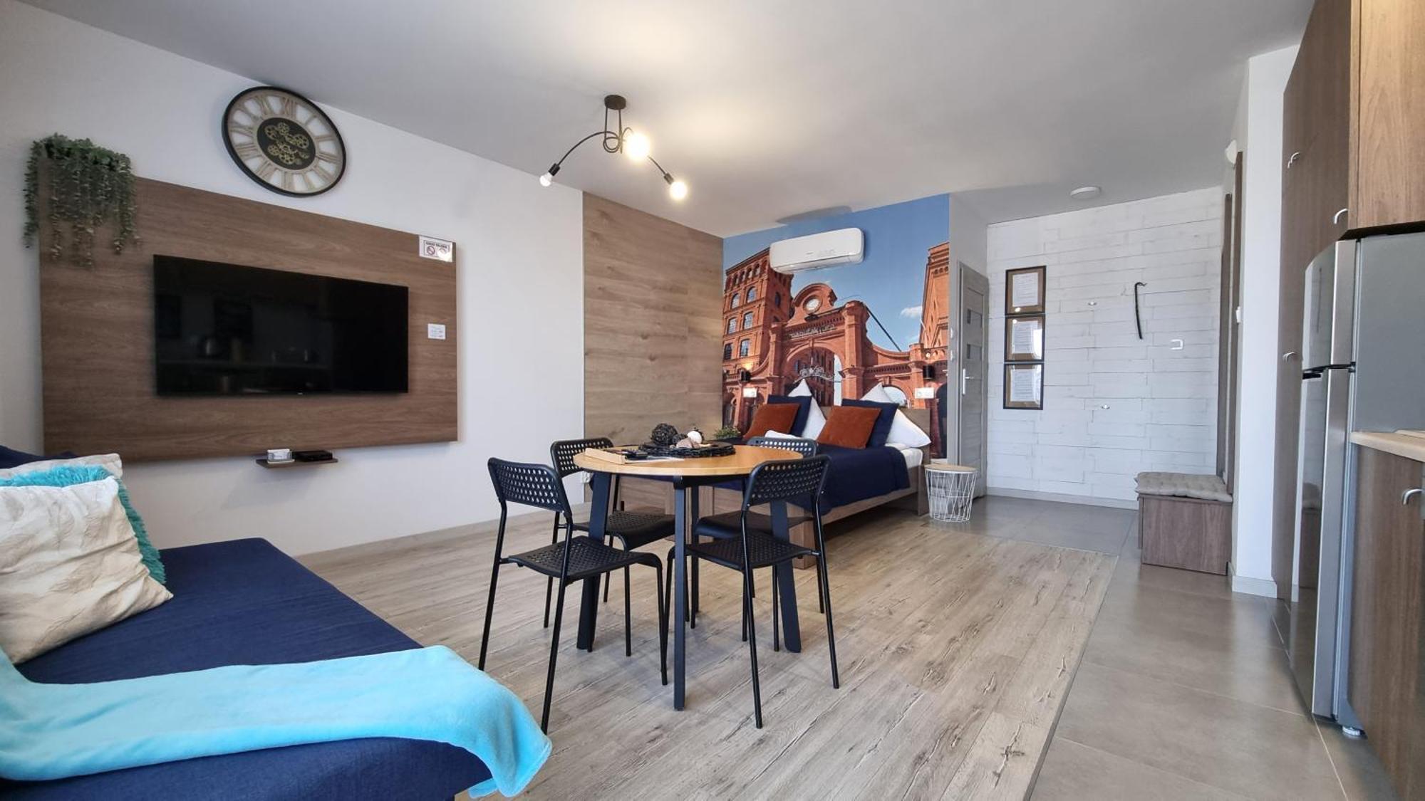 Appartement Q Apart Coral - Studio, Manufaktura, Parking Gratis, Tv Max, Fv, Gwarancja Zadowolenia à Łódź Extérieur photo